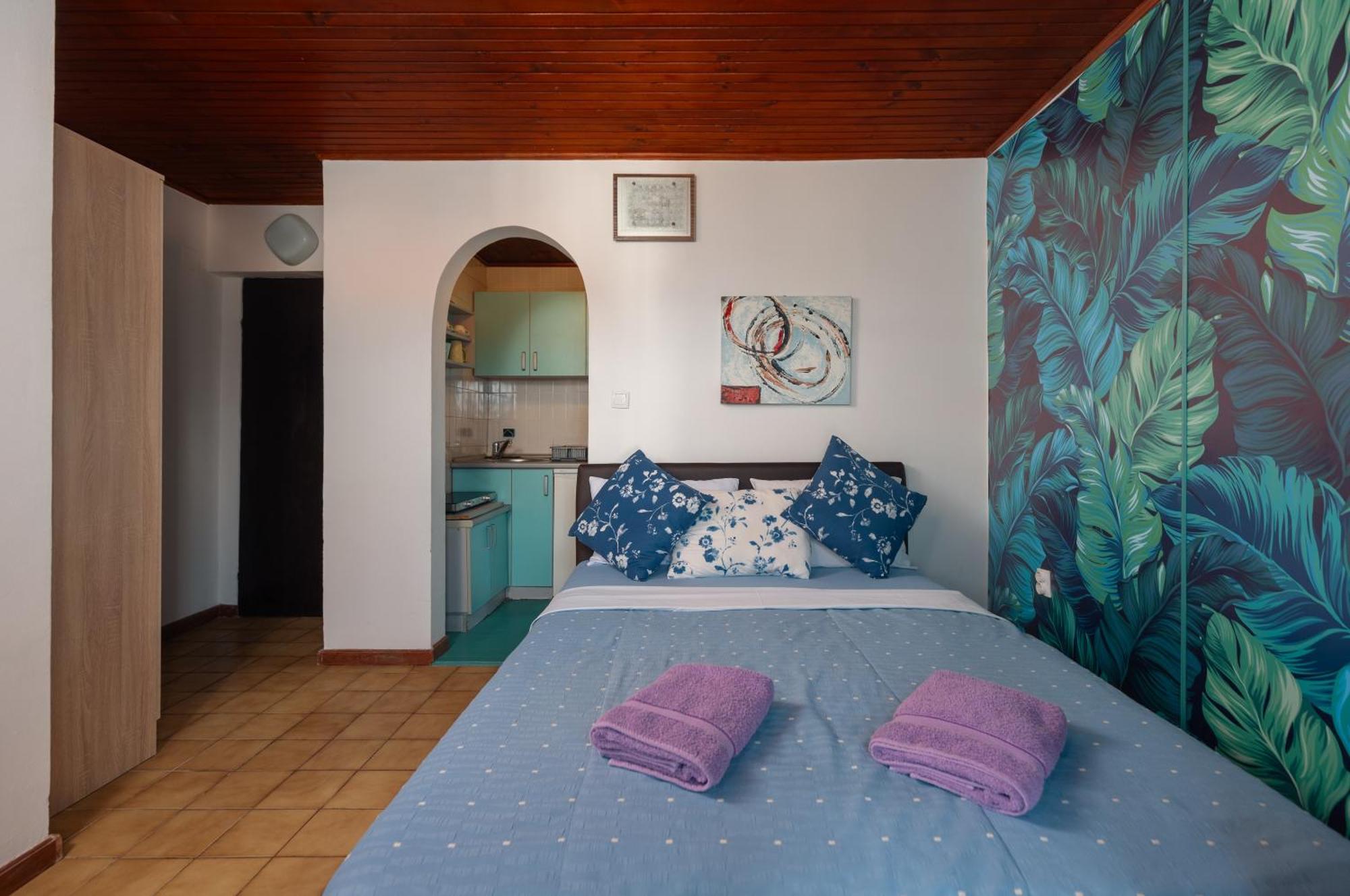 Villa Mia Apartments Bijela Eksteriør billede